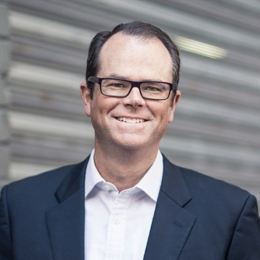 港元汇率触及7.85弱方兑换保证，金管局购买39.25亿港元